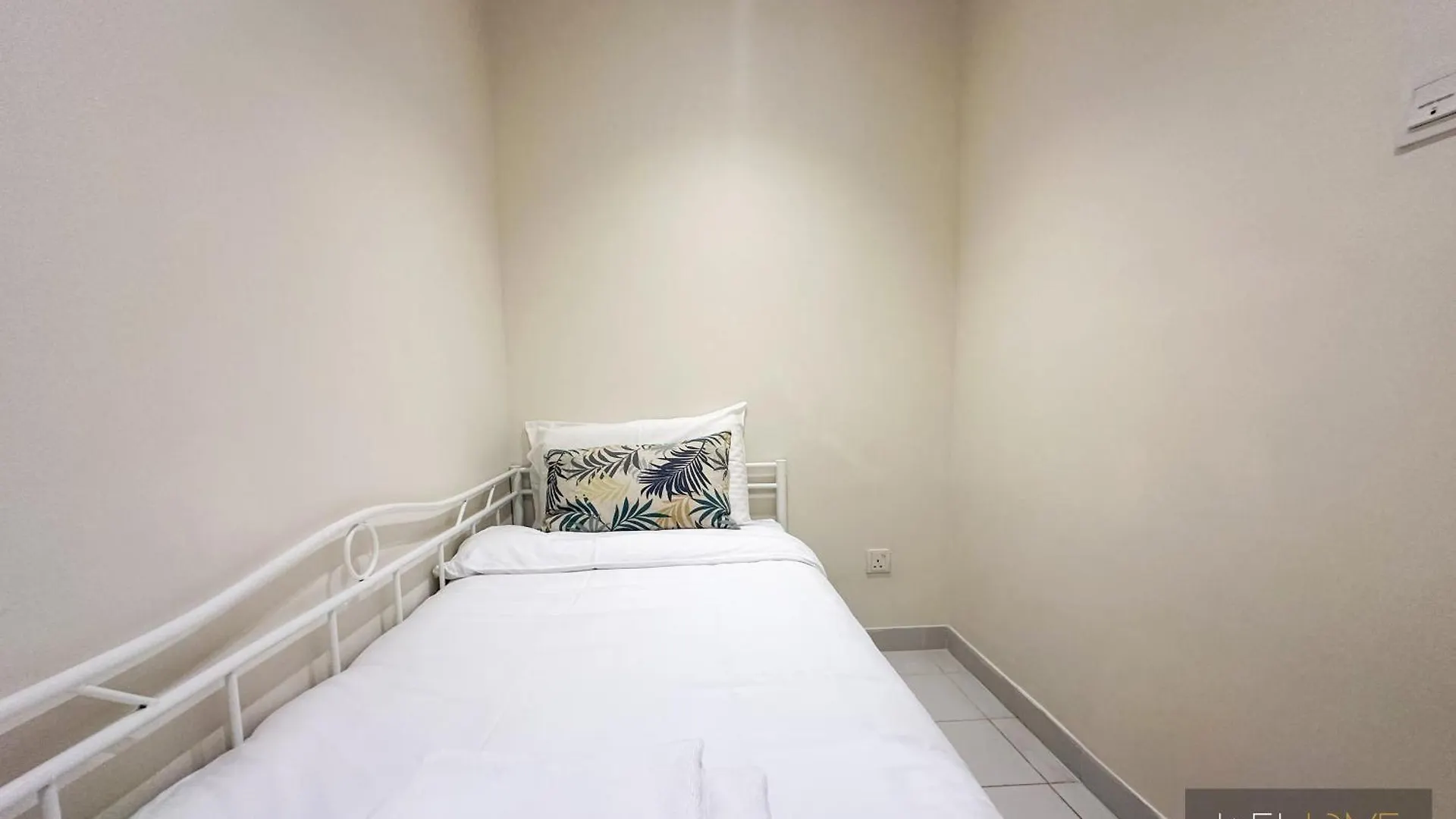 Welhome - Luxury Living In Business Bay 2Br + Maid'S Room Dubaj