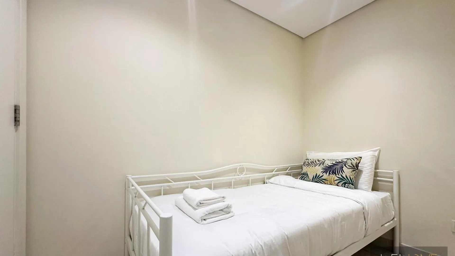 Welhome - Luxury Living In Business Bay 2Br + Maid'S Room Dubaj 0*,