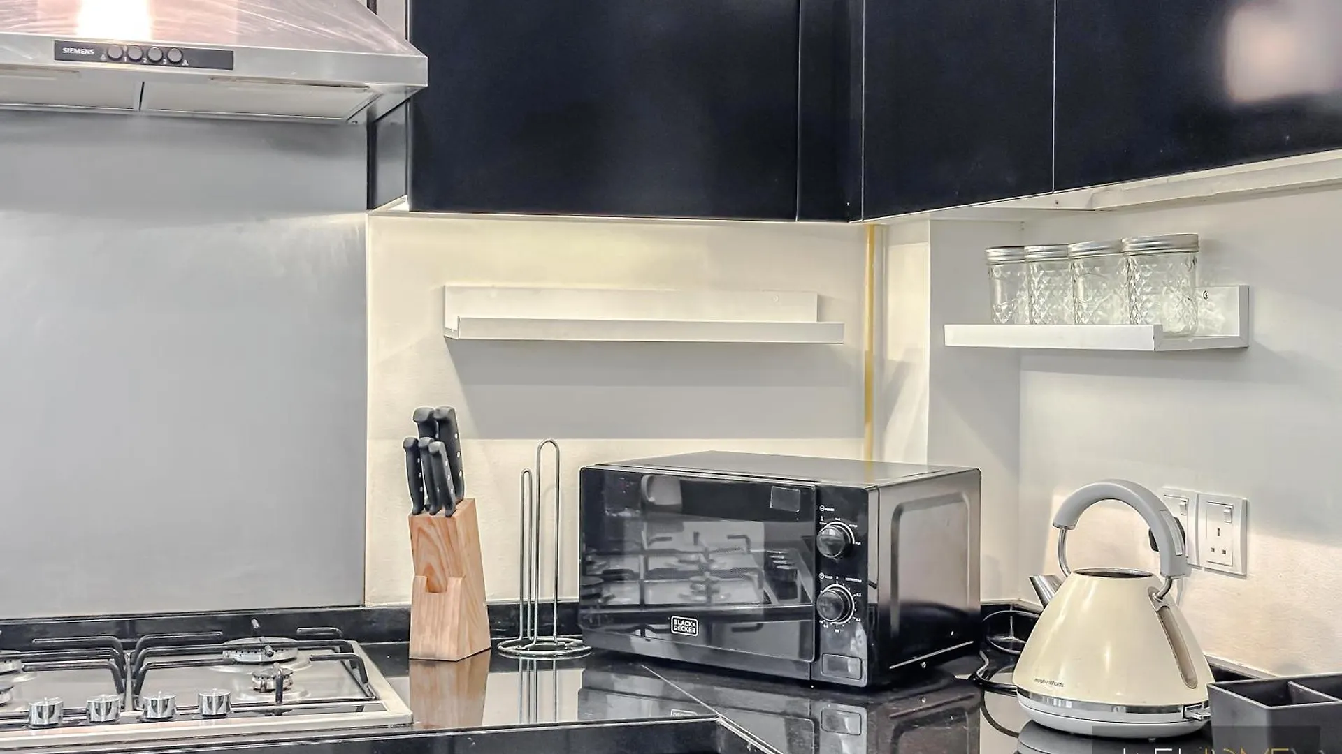 Apartament Welhome - Luxury Living In Business Bay 2Br + Maid'S Room Dubaj