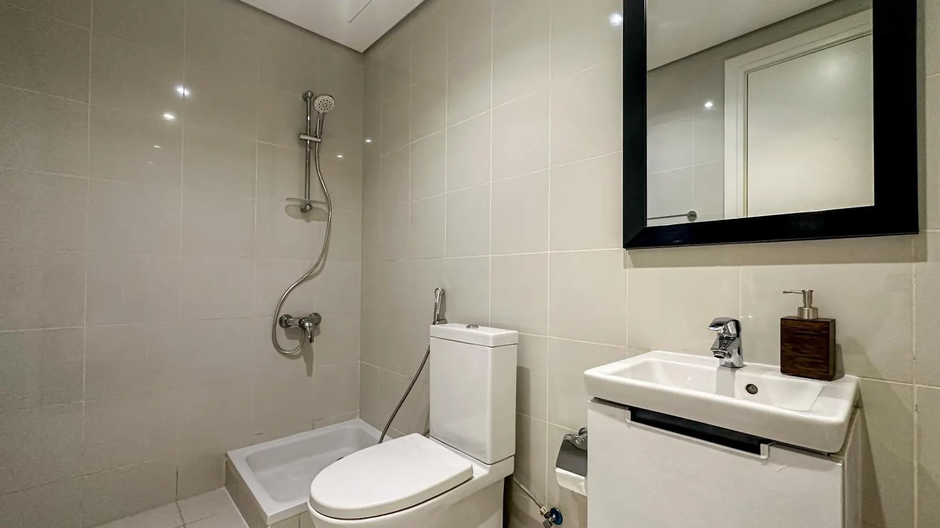 Apartament Welhome - Luxury Living In Business Bay 2Br + Maid'S Room Dubaj Zjednoczone Emiraty Arabskie